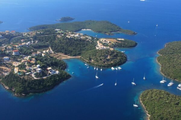 15-daagse reis Sivota - Meteora - Ioannina - Paxos - Corfu - lastminute vakantie aanbiedingen