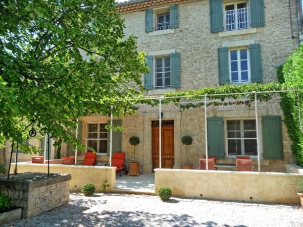 Vakantiehuis in Crillon-le-Brave met zwembad