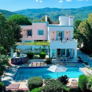 Villa Io - lastminute vakantie aanbiedingen