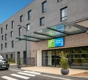 Disneyland Paris per auto - Hotel Holiday Inn Express Marne La Vallée *** - lastminute vakantie aanbiedingen